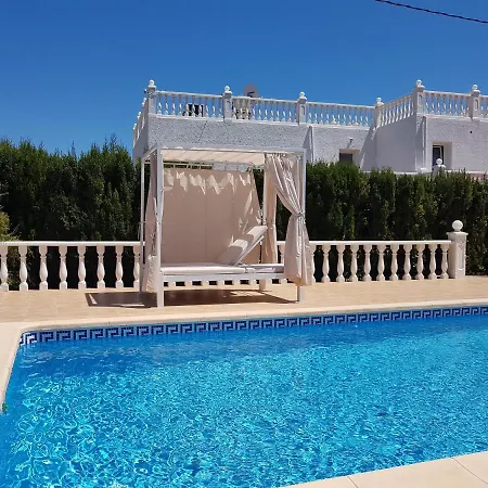 Villa 200 Meters From The Calpe