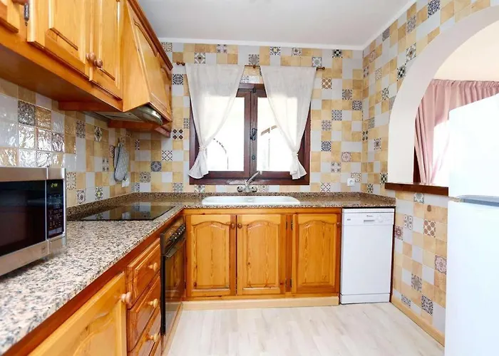 200 Meters From The * Calpe